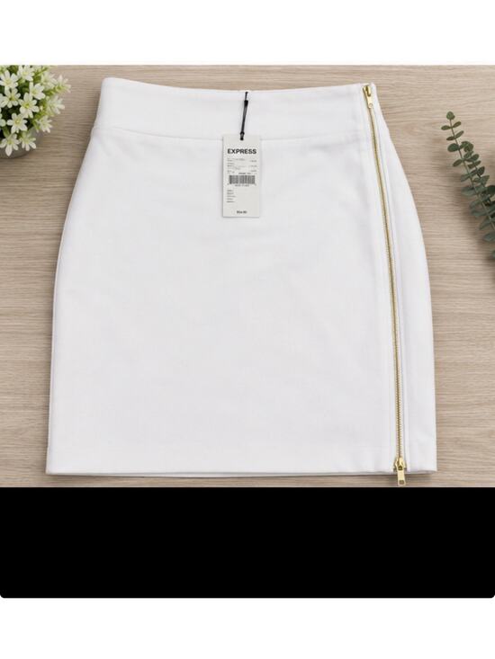 Express Dresses & Skirts - Express White High Rise Pencil Skirt NWT Women’s Size 0 Office Career